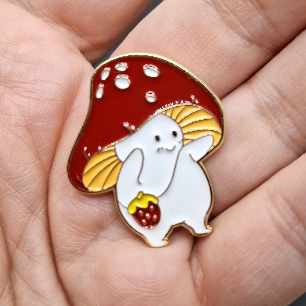 Red cap Mushroom pin